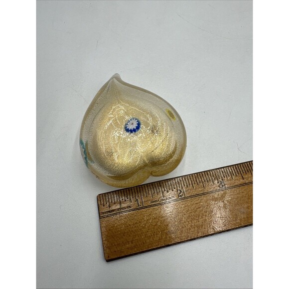 VTG MURANO GOLD AVENTURINE MILLEFIORI GLASS HEART SHAPED PAPERWEIGHT~XLNT COND - Picture 7 of 7